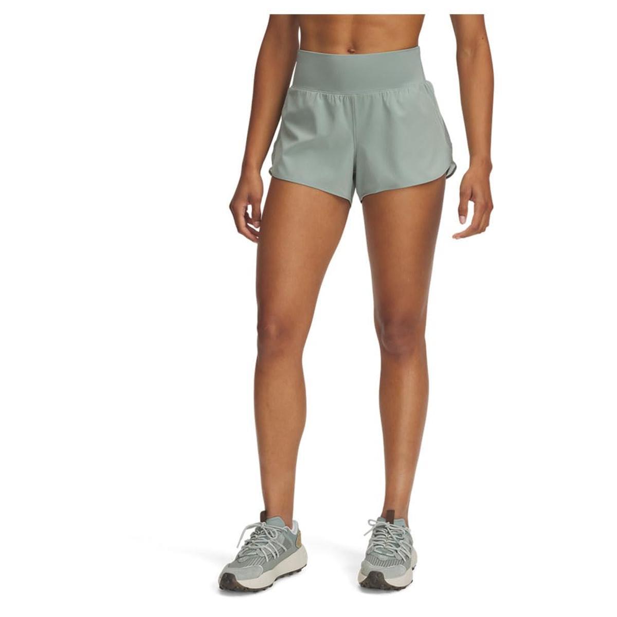 SHORTS UA Launch Pro 3