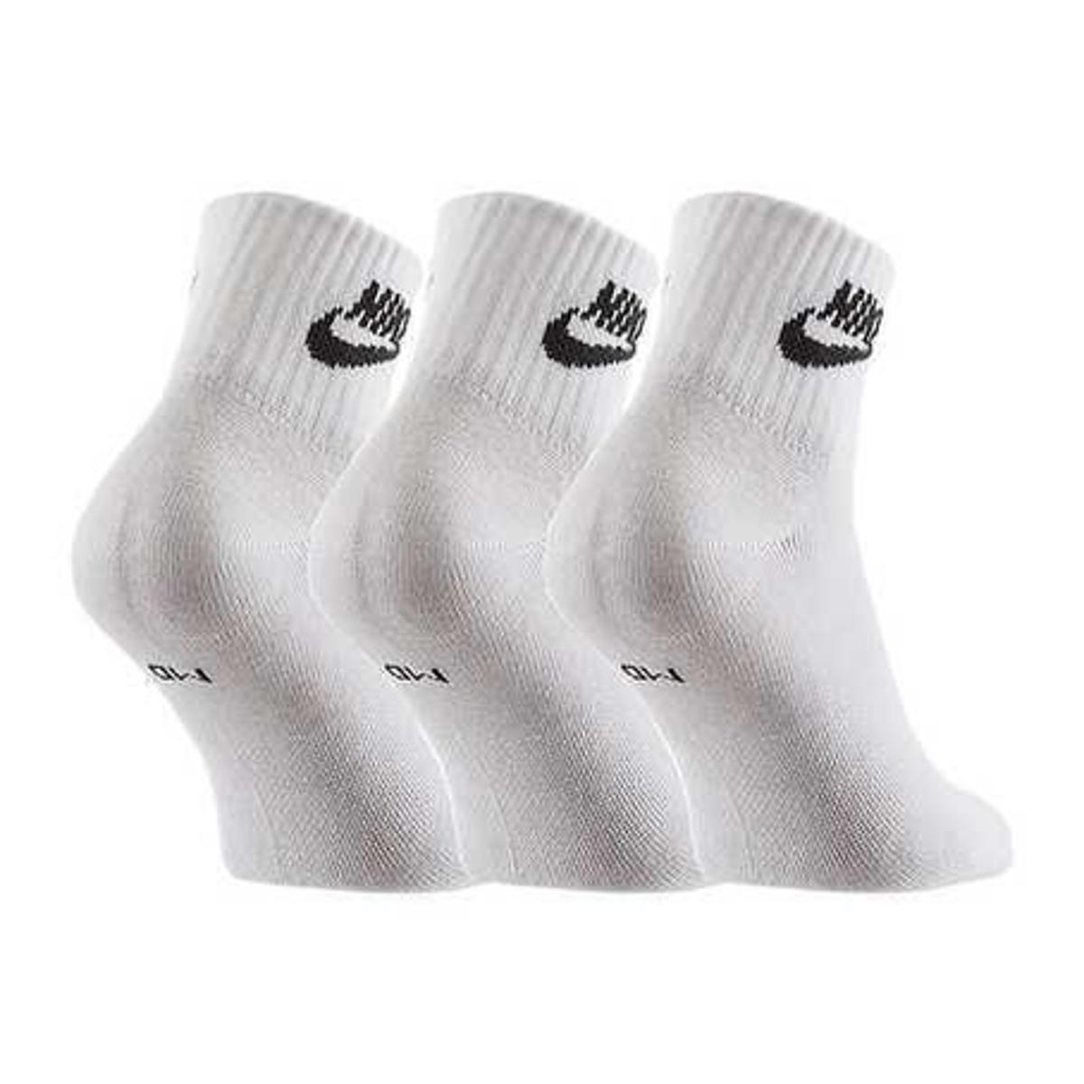 Nike Everyday Essential