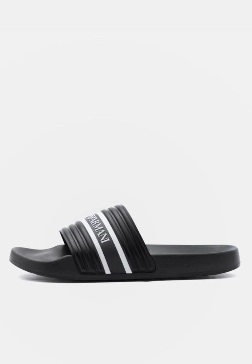 Emporio Armani Ciabatta Nera Con Logo-Nero