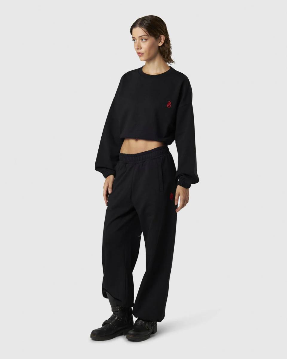 BLACK CROP CREWNECK WITH EMBROIDERED FLAME LOGO ON FRONT AND PRINTED LOGO ON BACK