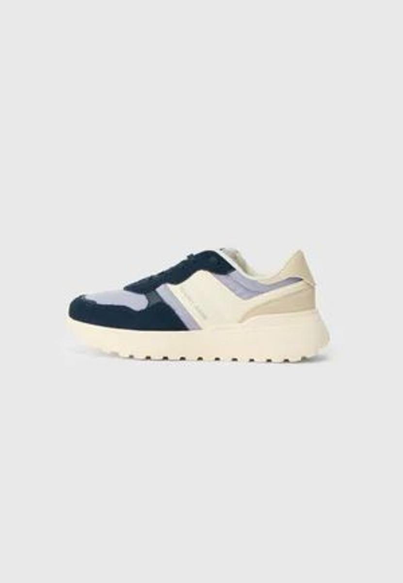 Tommy Jeans - CLEATED RUNNER - Sneakers basse - dark night navy