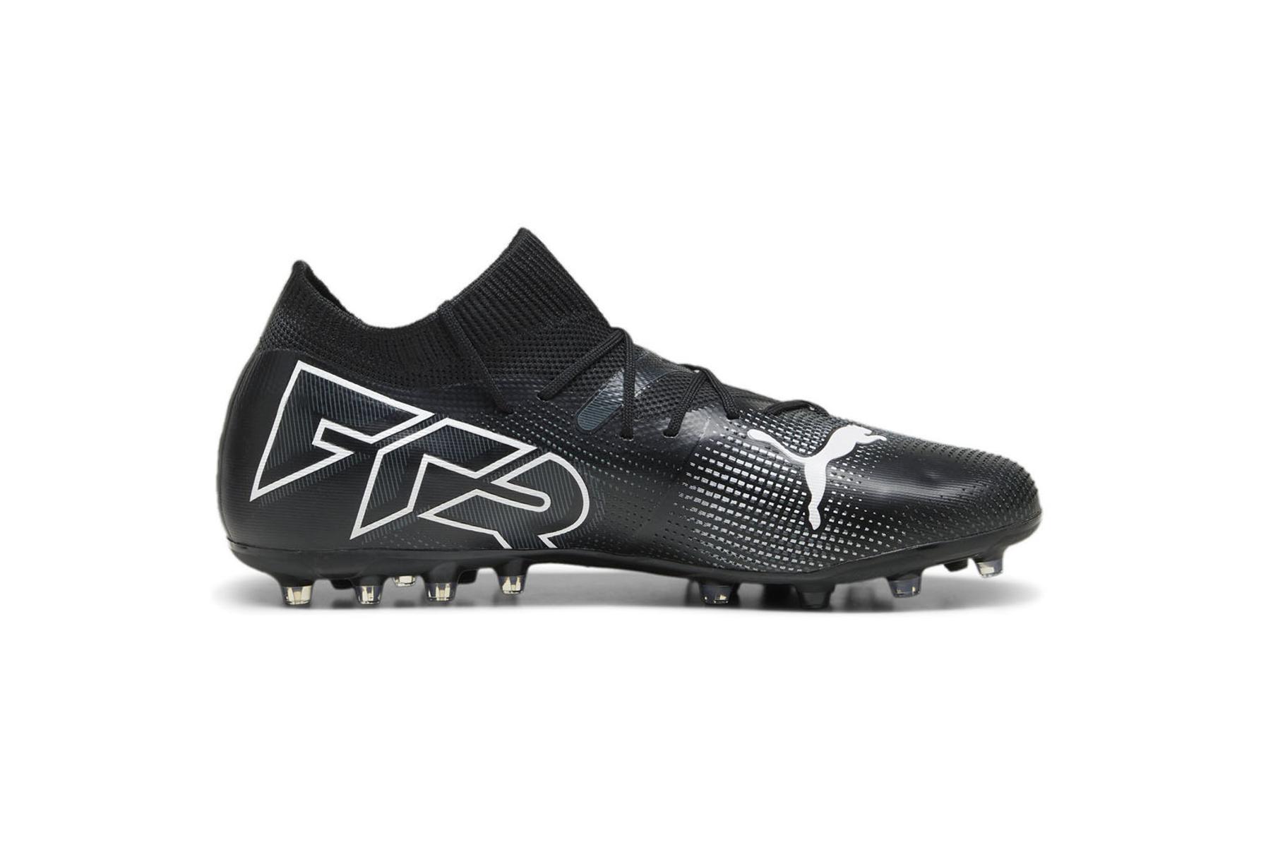 PUMA Future 7 Match MG Soccer ShoeUomo