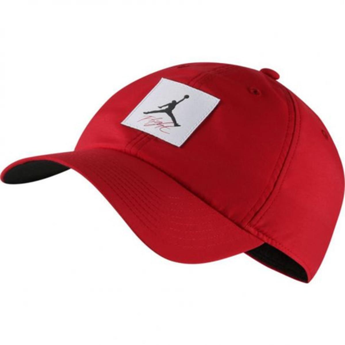 JORDAN Cappello con visiera
